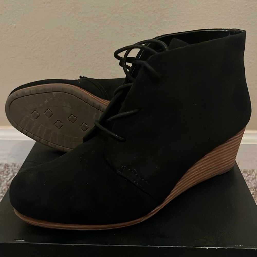 Black suede wedges